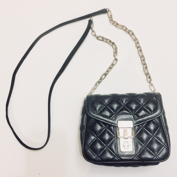 Banana Republic Handbags - Banana Republic ❤️ Quilted Leather Wallet Purse Bag on Chains
